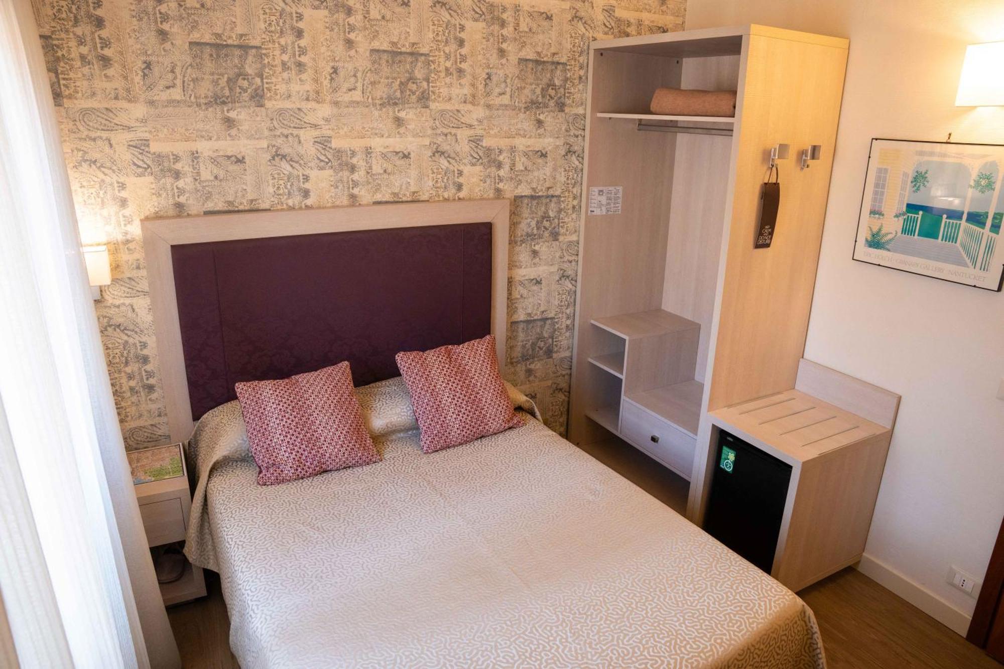 Hotel Pardini فياريجيو المظهر الخارجي الصورة